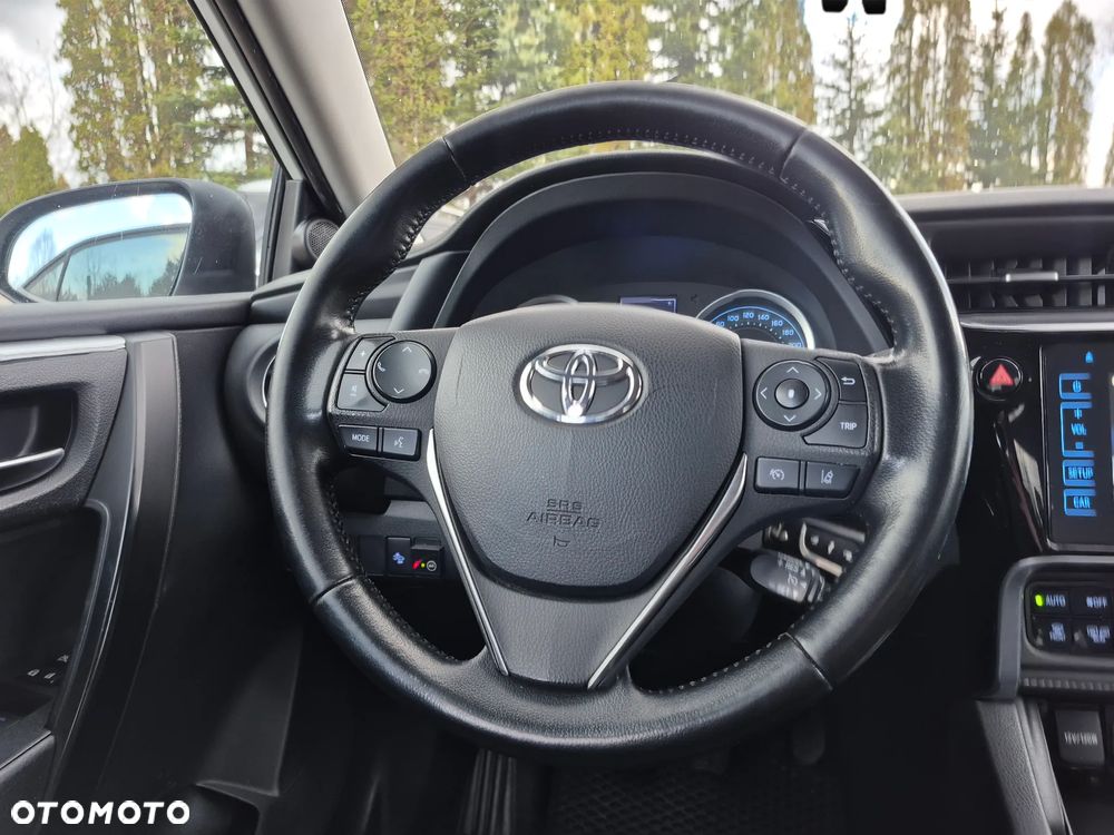 Toyota Corolla 1.6 Executive - 20