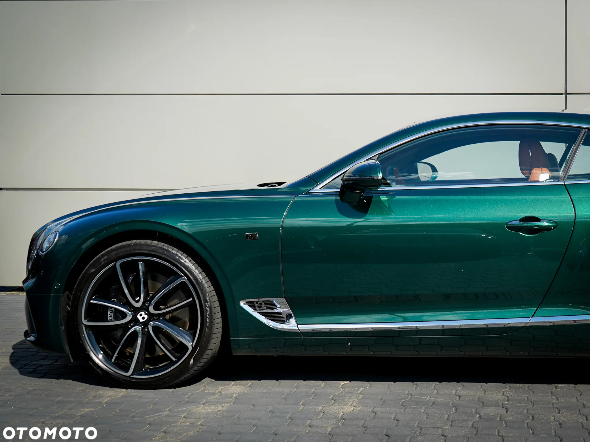 Bentley Continental GT - 4