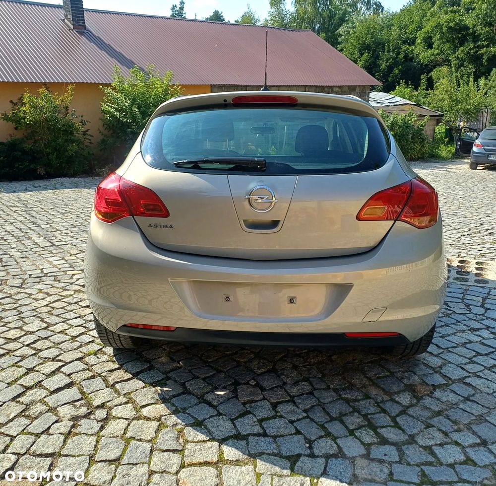 Opel Astra IV 1.6 Edition - 3