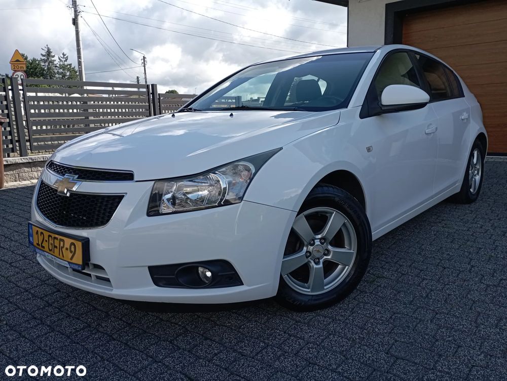 Chevrolet Cruze 1.6 LT+ - 2