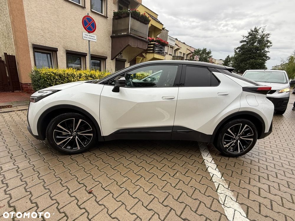 Toyota C-HR 2.0 Hybrid Executive - 2