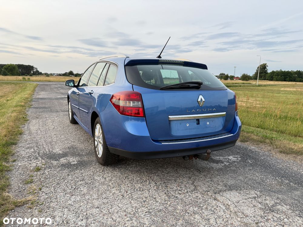 Renault Laguna 1.5 dCi Exception - 8