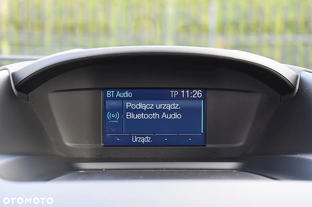 Ford Kuga 2.0 TDCi 2x4 SYNC - 28