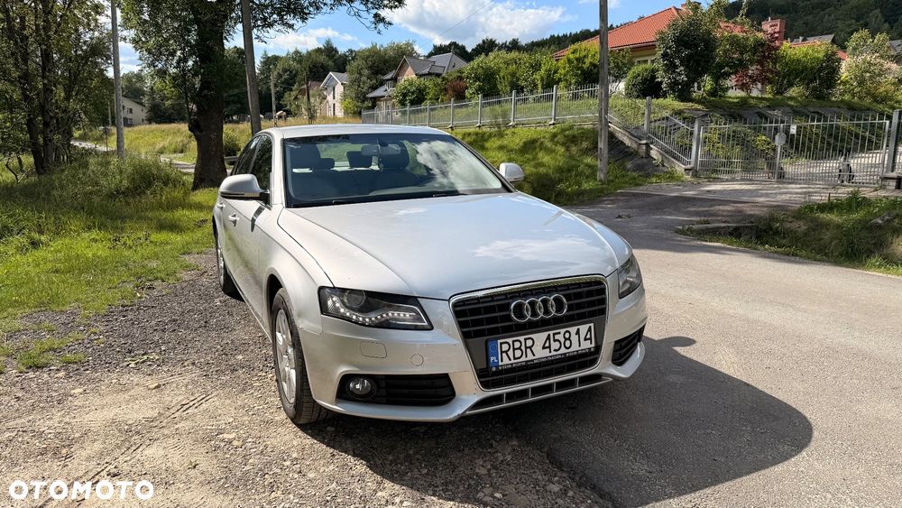 Audi A4 Limousine - 3