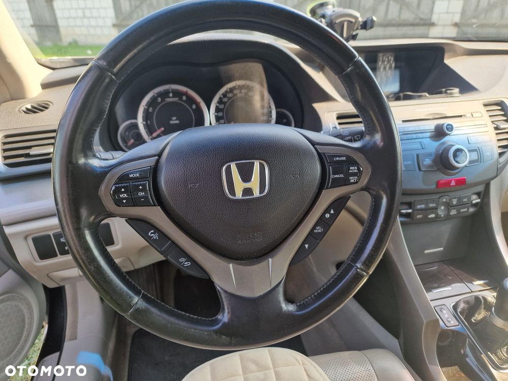 Honda Accord - 8