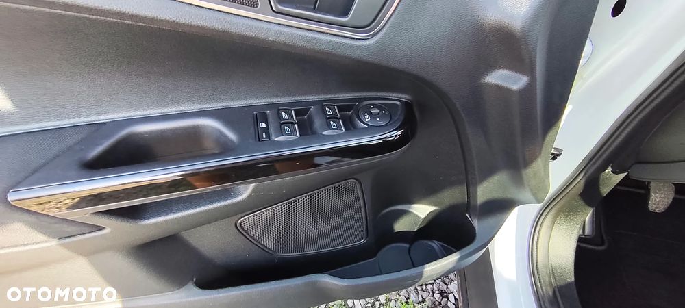 Ford B-MAX 1.0 EcoBoost Titanium - 16