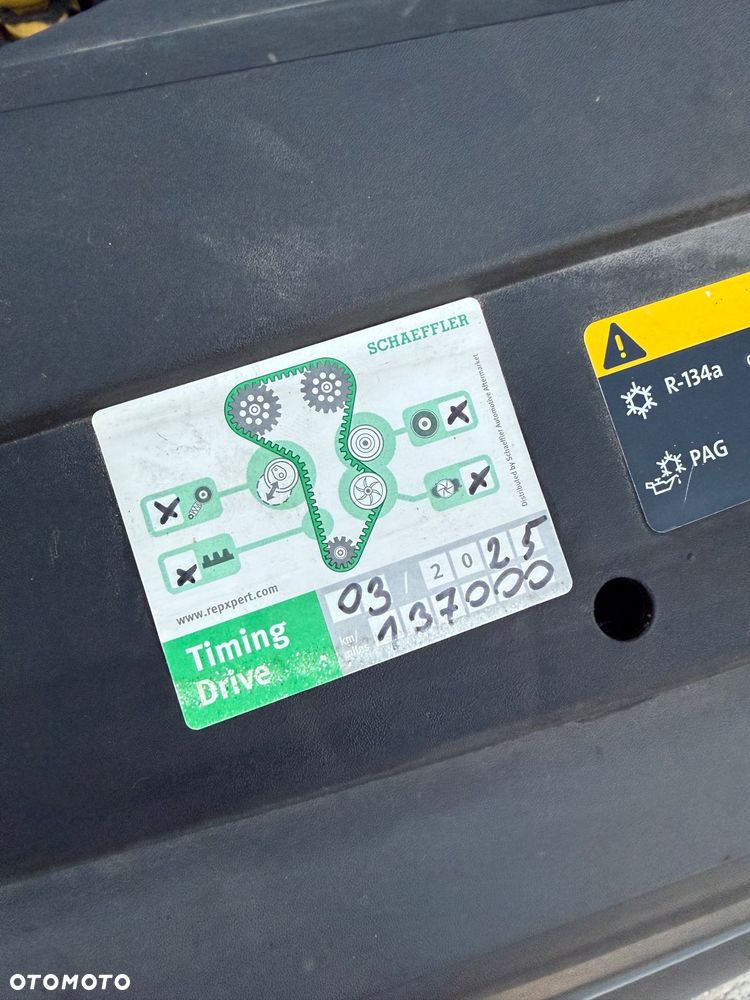 Volkswagen Caddy - 28