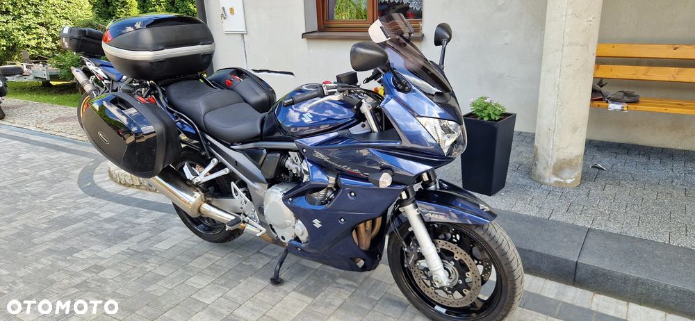 Suzuki Bandit - 11