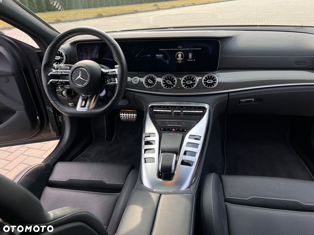 Mercedes-Benz AMG GT 53 4-Matic+ - 13