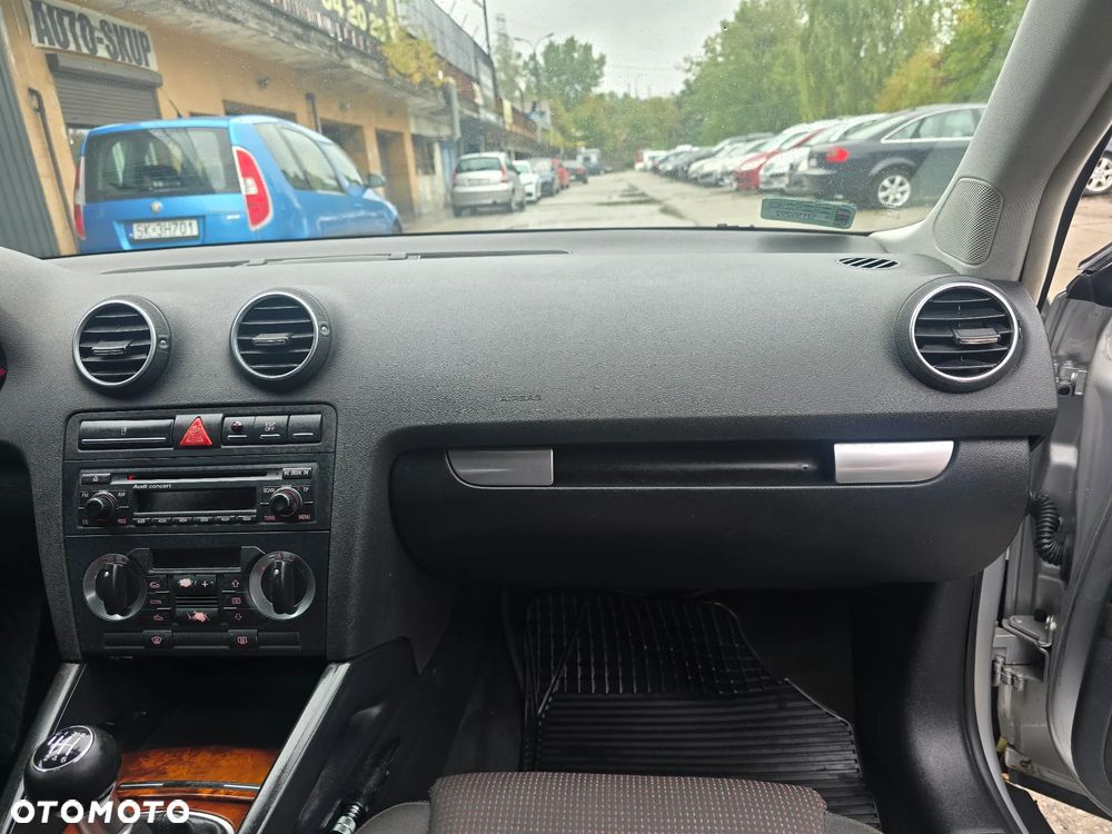 Audi A3 3-drzwiowe 2.0 TDI Ambition - 22