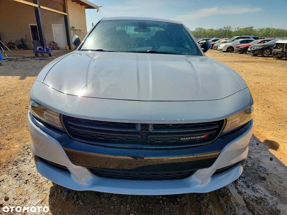 Dodge Charger - 5