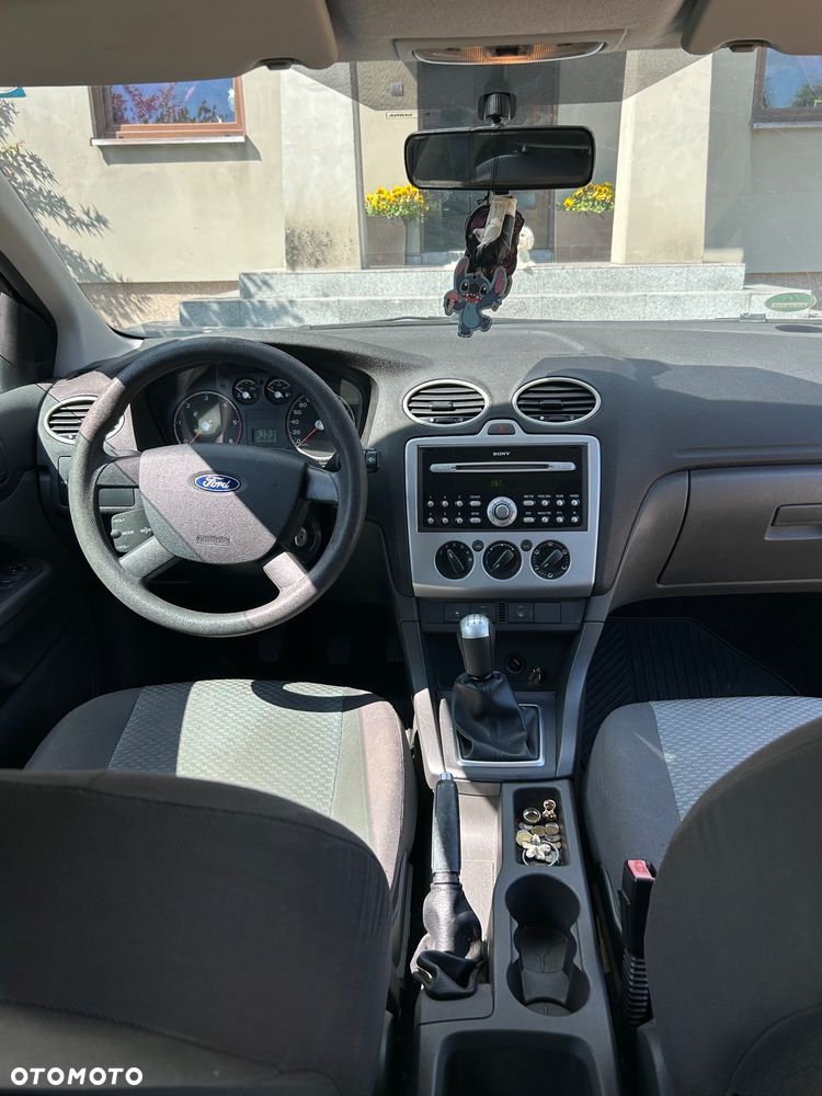 Ford Focus - 10