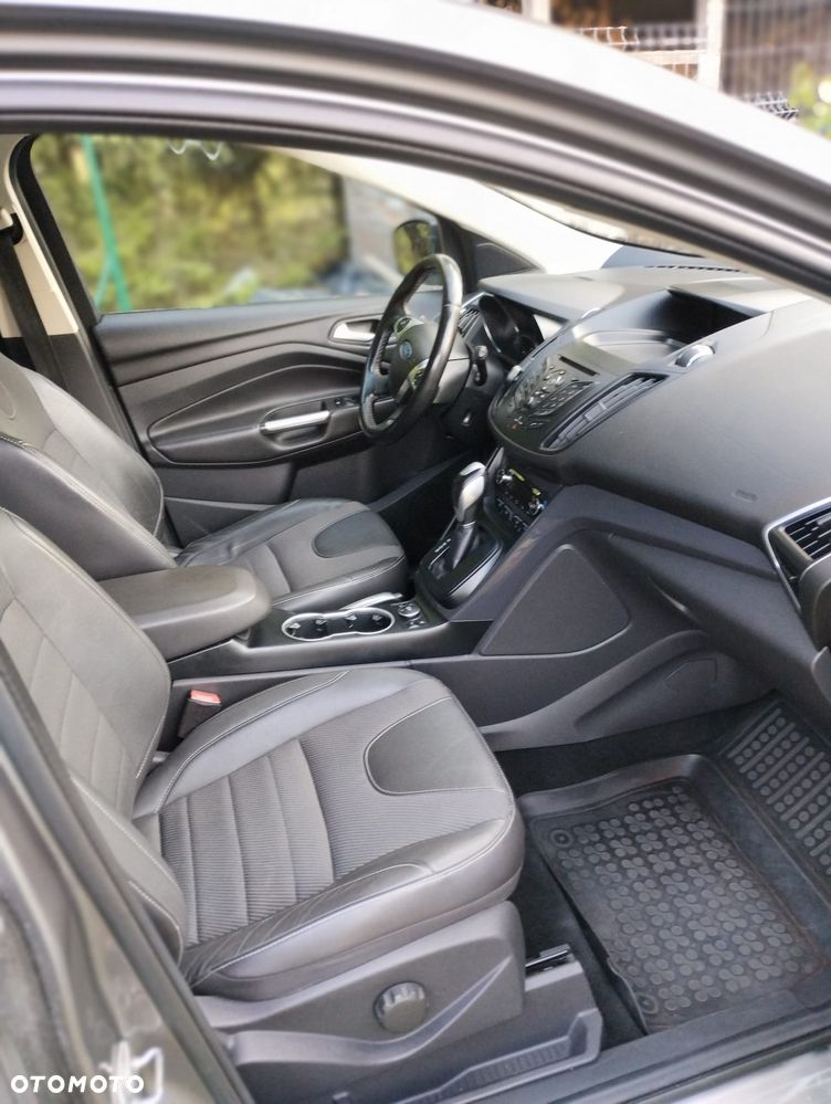 Ford Kuga 2.0 TDCi 4WD Titanium - 10