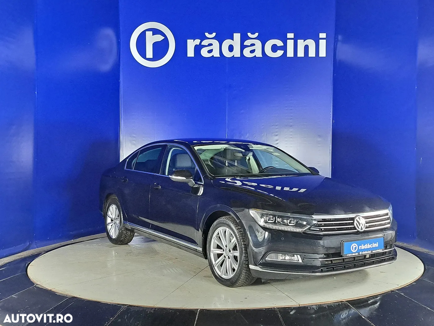 Volkswagen Passat - 5