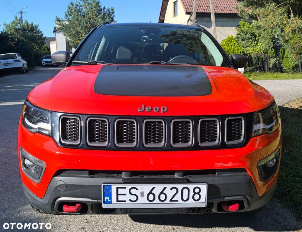 Jeep Compass - 10