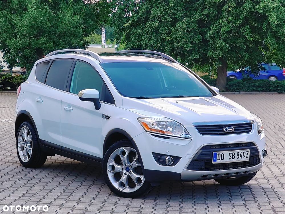 Ford Kuga 2.0 TDCi 2x4 Titanium - 11