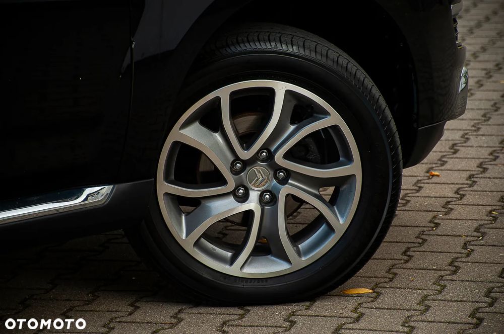 Citroën C-Crosser - 26