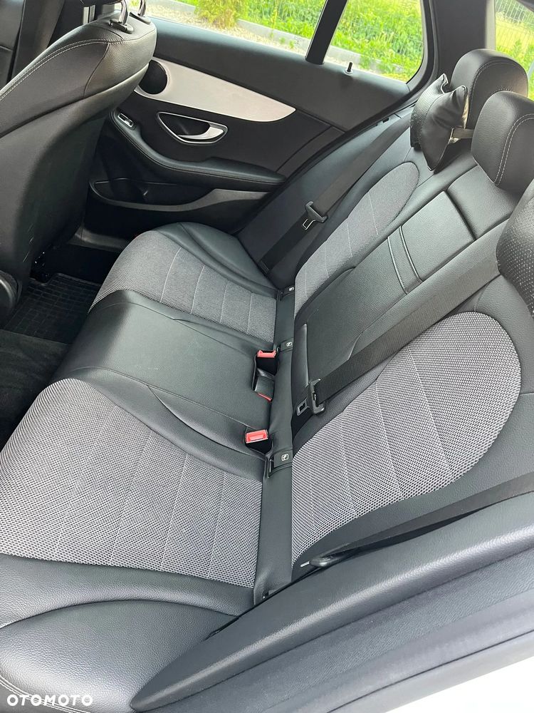 Mercedes-Benz Klasa C 250 d 4-Matic 9G-TRONIC - 9