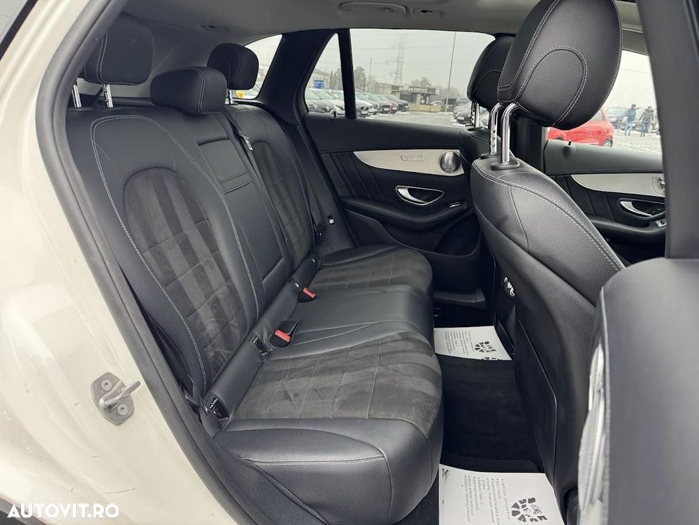 Mercedes-Benz GLC - 19