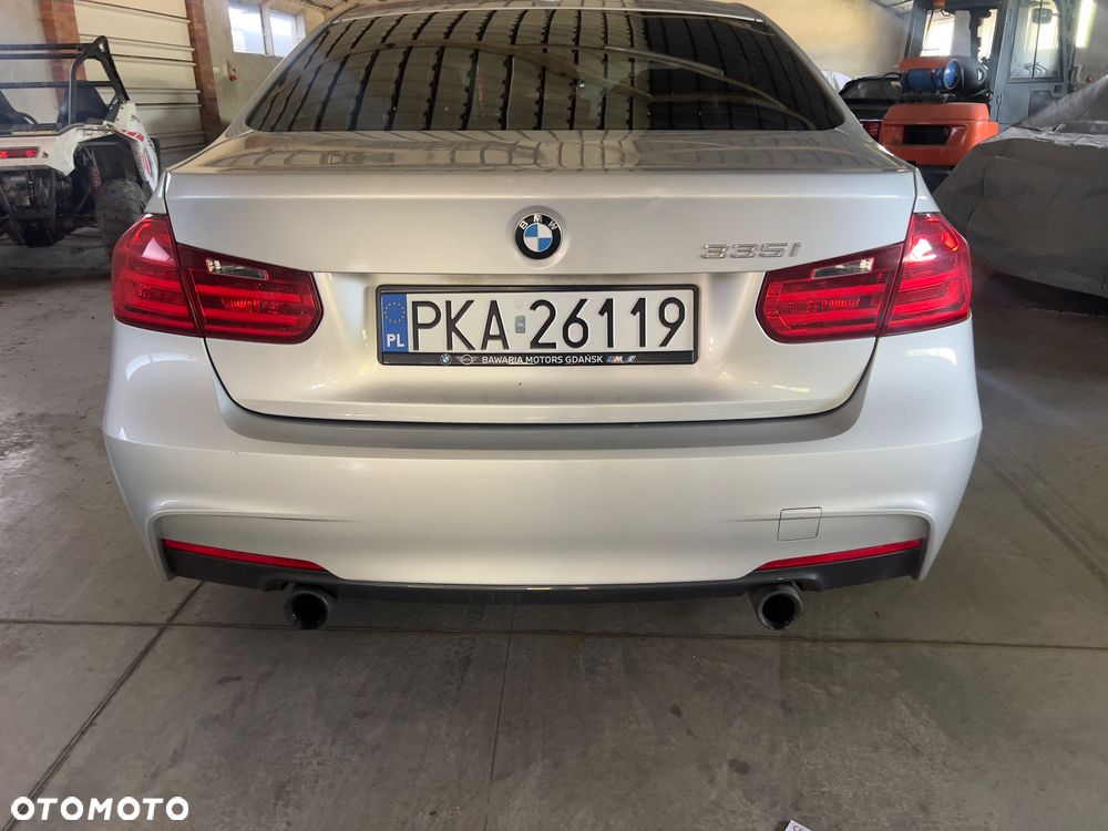 BMW Seria 3 335i Sport-Aut Luxury Line - 3