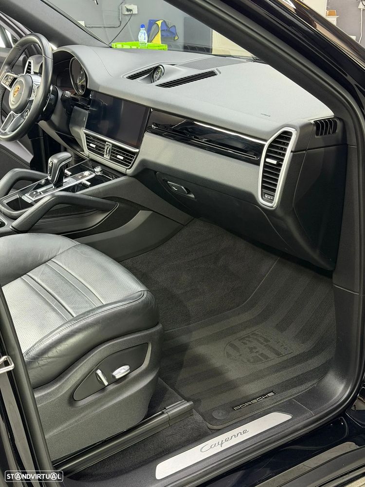 Porsche Cayenne Coupé - 13
