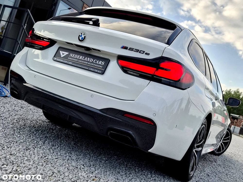 BMW Seria 5 530e M Sport sport - 34