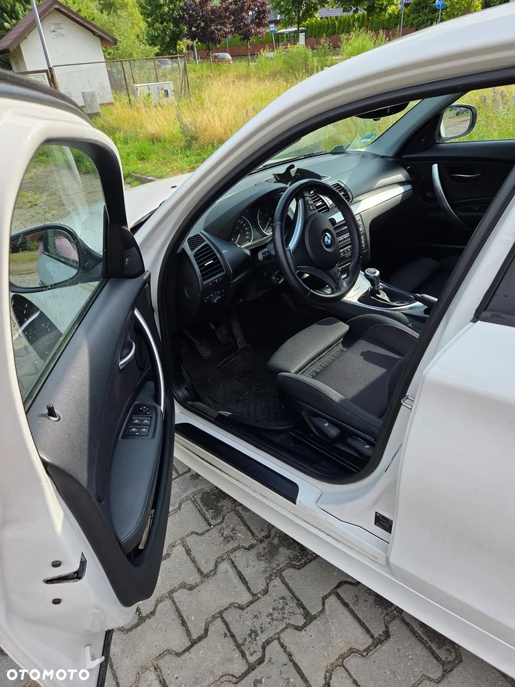 BMW Seria 1 116d - 4
