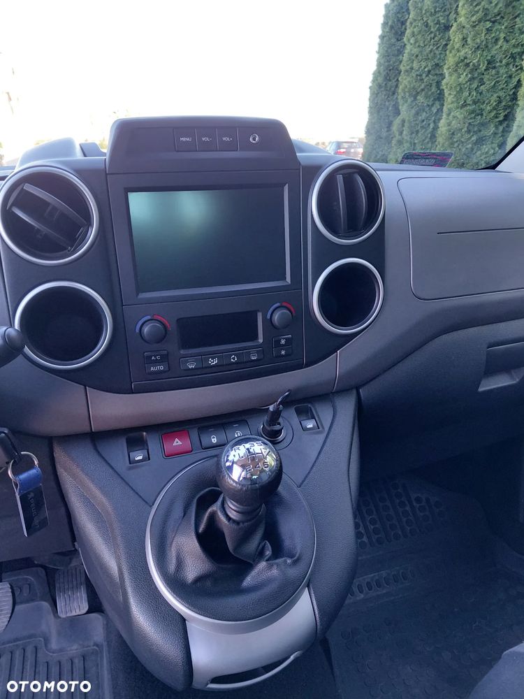 Peugeot Partner 1.6 BlueHDi Outdoor S&S - 12