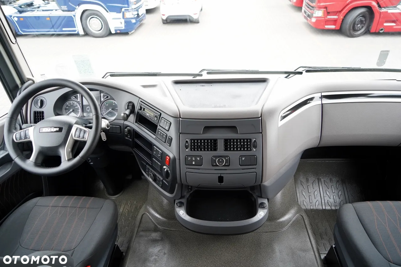 DAF XF 480 / SUPER SPACE CAB / KLIMA POSTOJOWA   / OPONY 100% / 290 TYS KM / PO ZŁOTYM KONTRAKCIE SERWISOWYM - 31