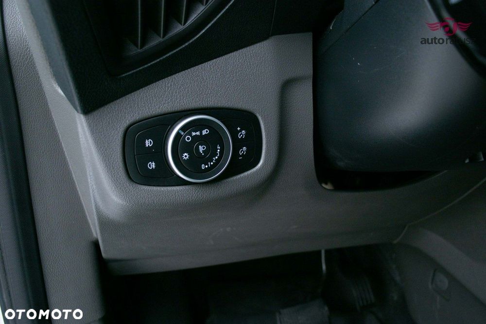 Ford Transit Connect - 10