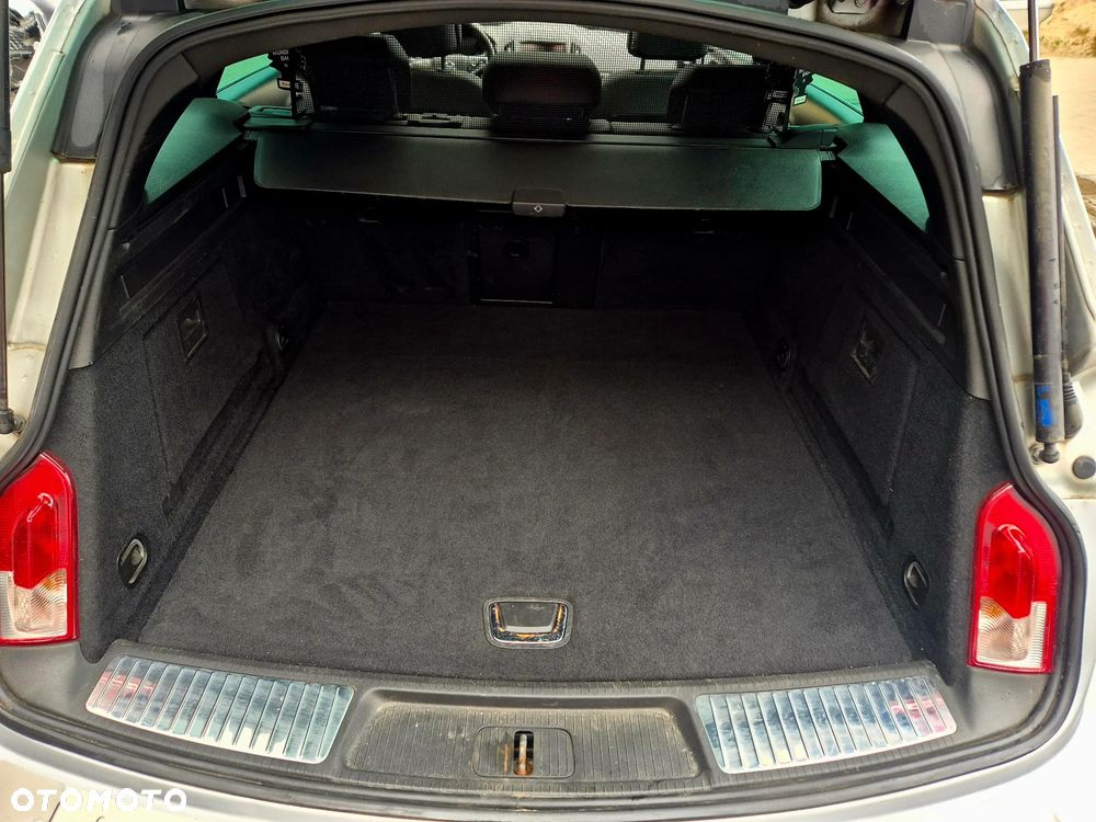 Opel Insignia - 16