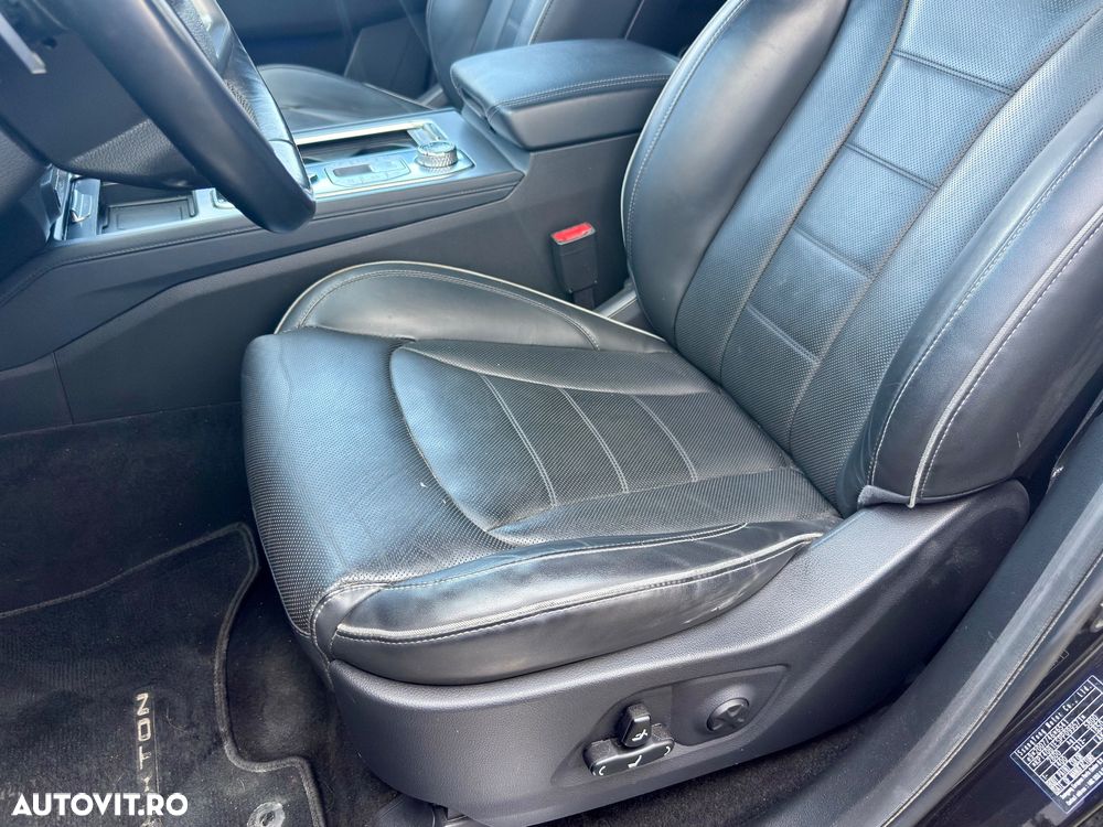SsangYong REXTON 2.2 4WD Aut. Black - 37