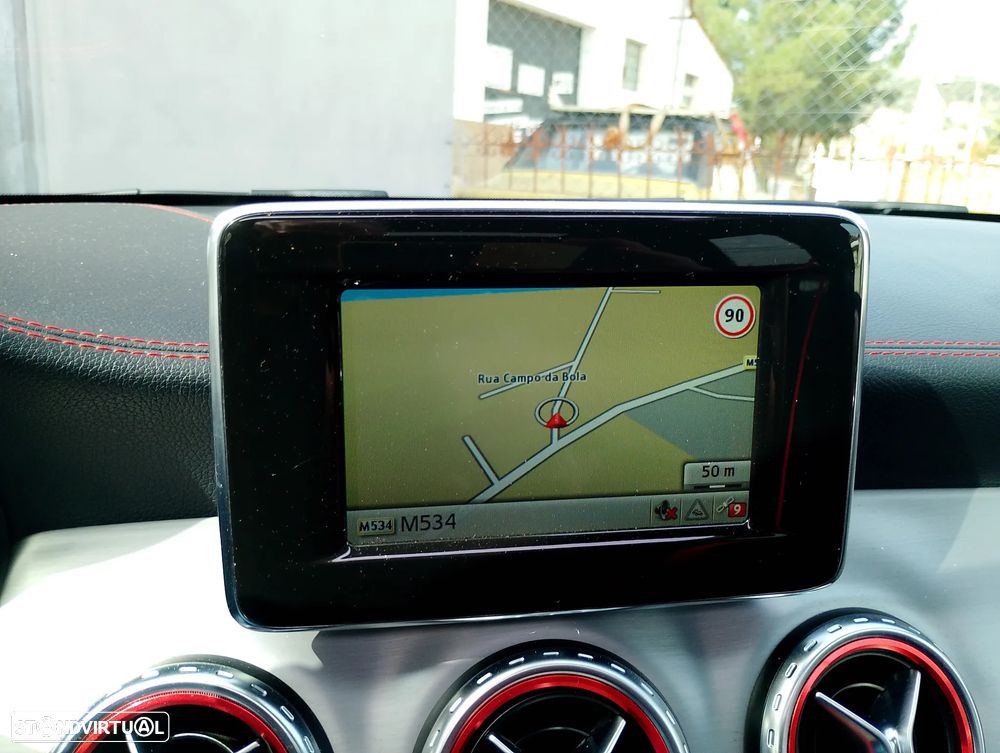 Mercedes-Benz GLA 220 CDi AMG Line 4-Matic - 18