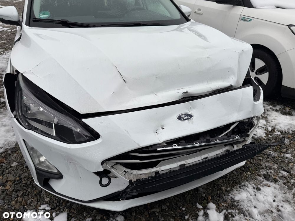 Ford Focus 1.5 EcoBlue Start-Stopp-System TITANIUM STYLE - 9