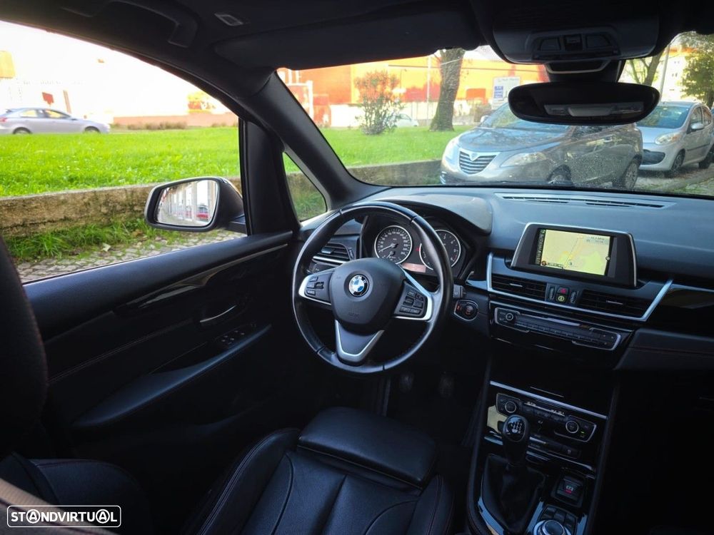 BMW 216 Active Tourer d Sport Line - 21