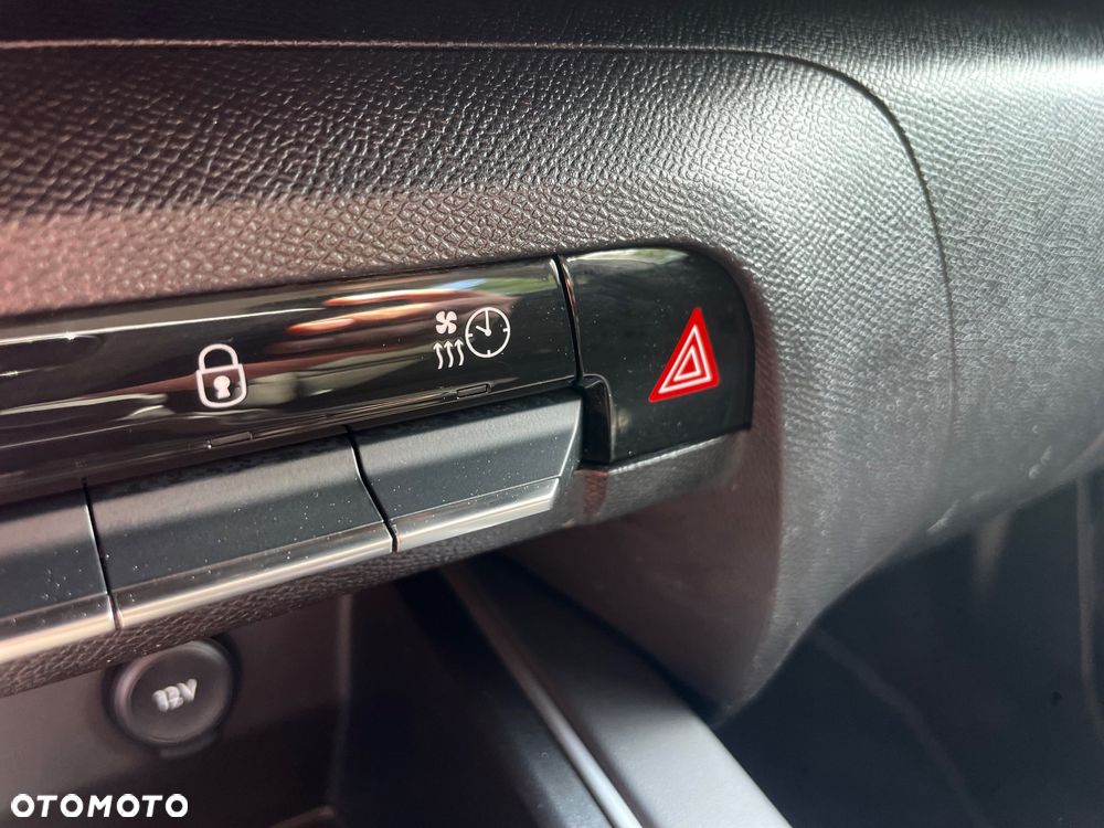 Citroën C5 Aircross 1.6 PHEV 225 Plus EAT8 - 26