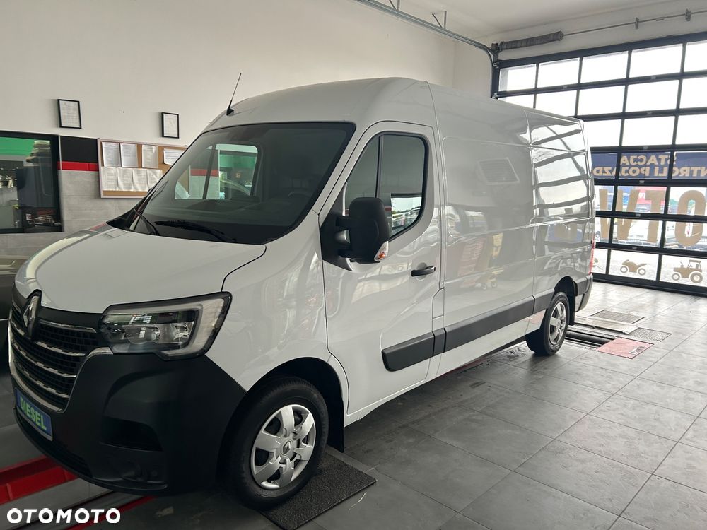 Renault Master - 3