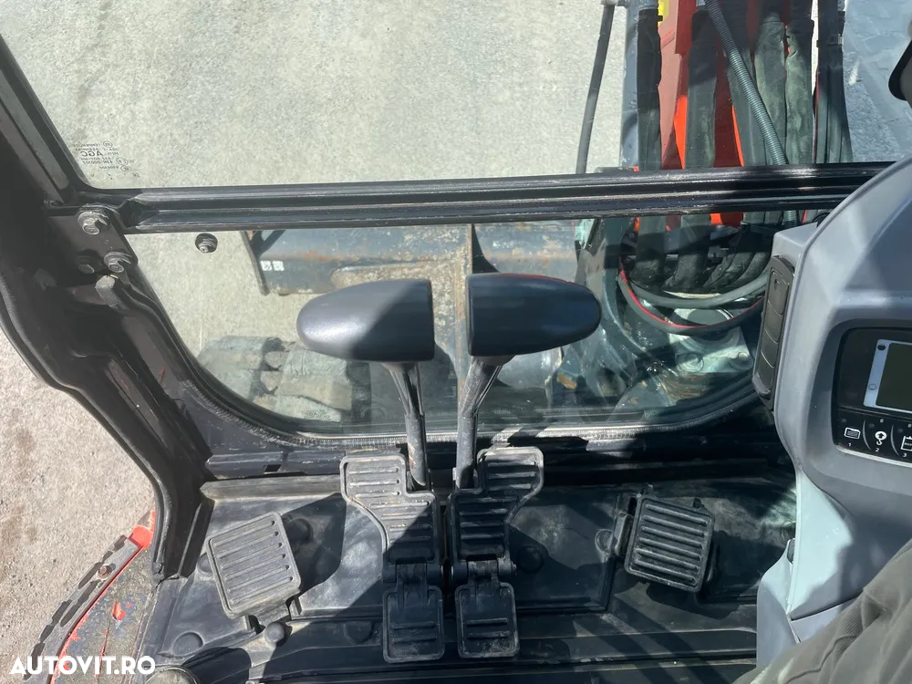 Kubota U48-4 - 14