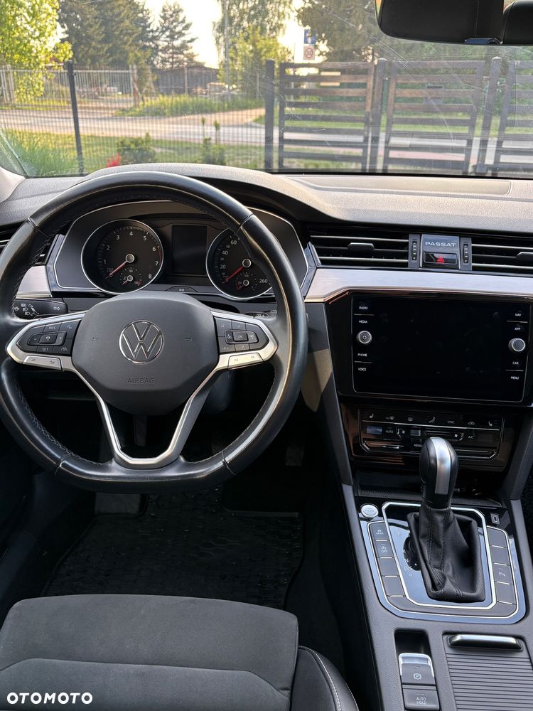 Volkswagen Passat 2.0 TSI Elegance DSG - 9