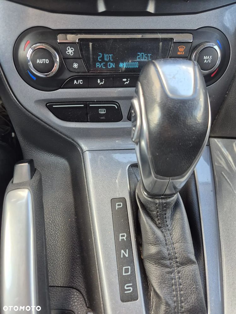 Ford Focus - 8