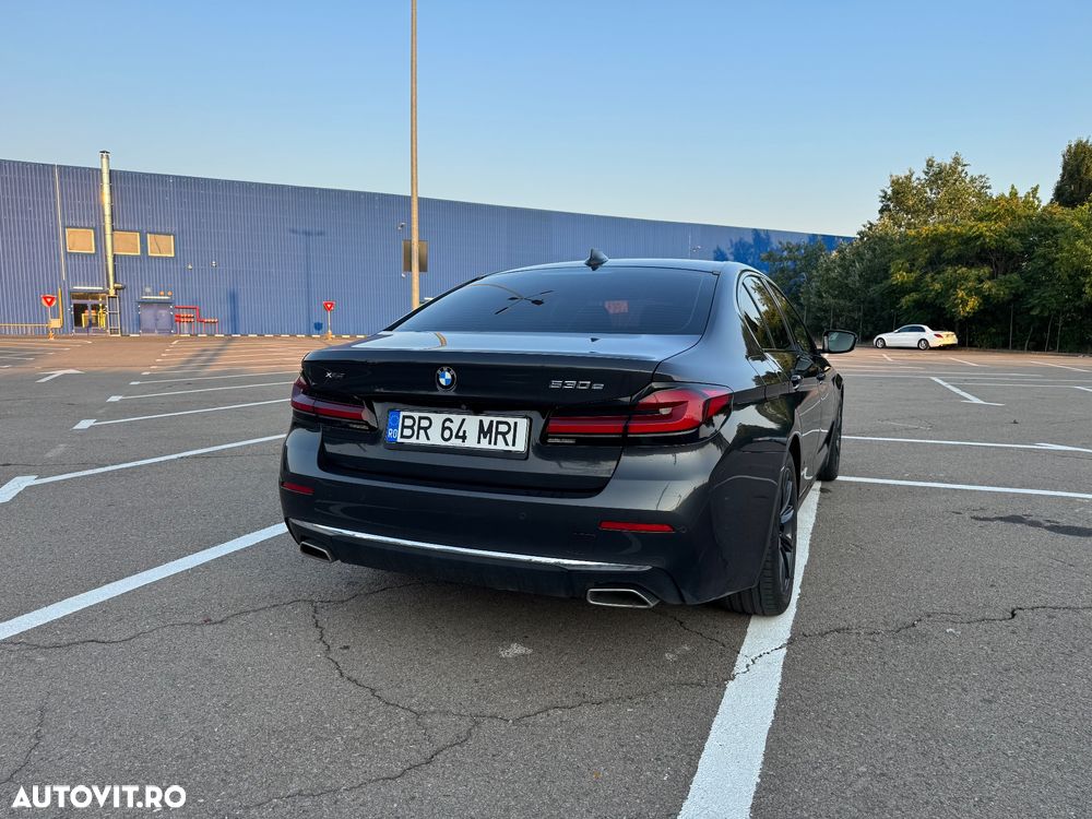 BMW Seria 5 530e xDrive AT PHEV - 5