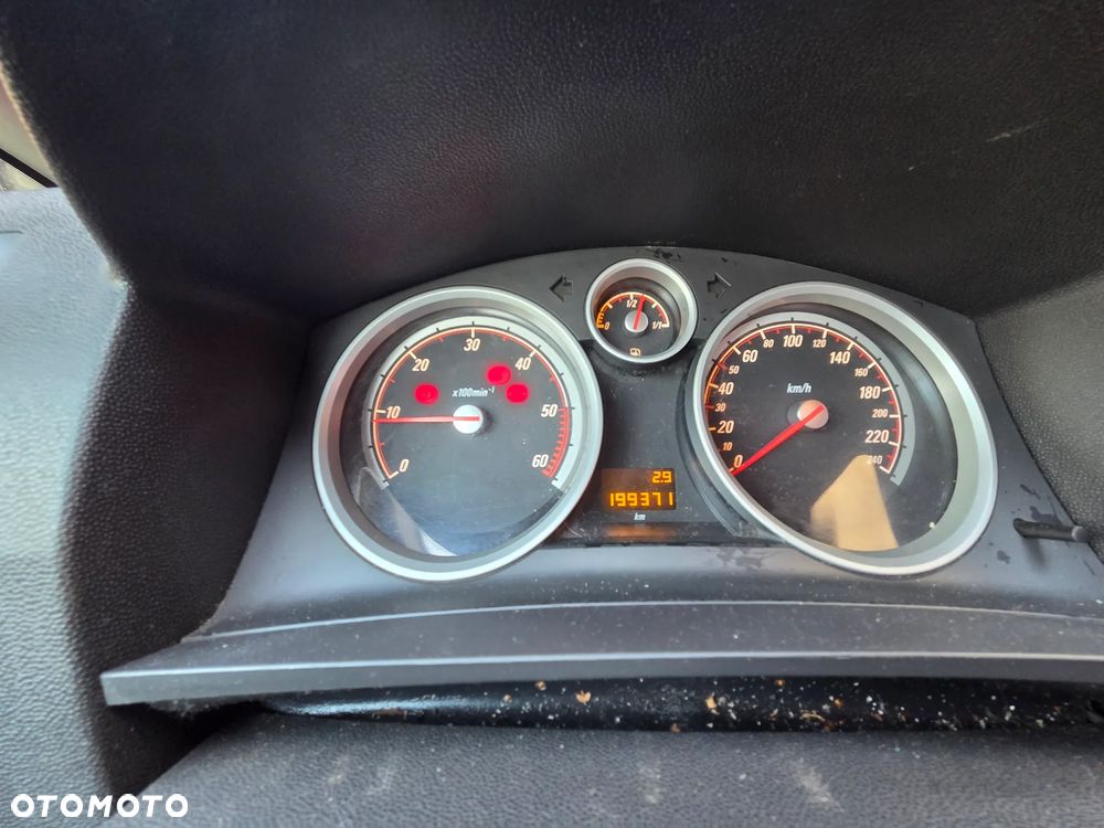 Opel Zafira 1.9 CDTI - 2