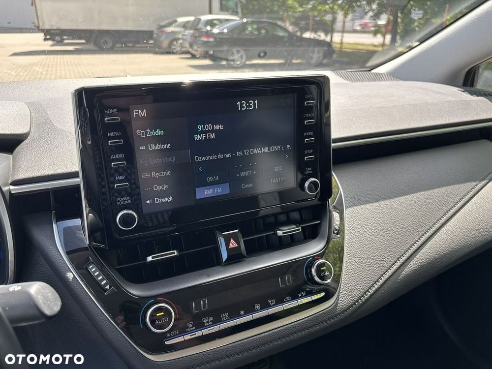 Toyota Corolla 1.6 Comfort - 25