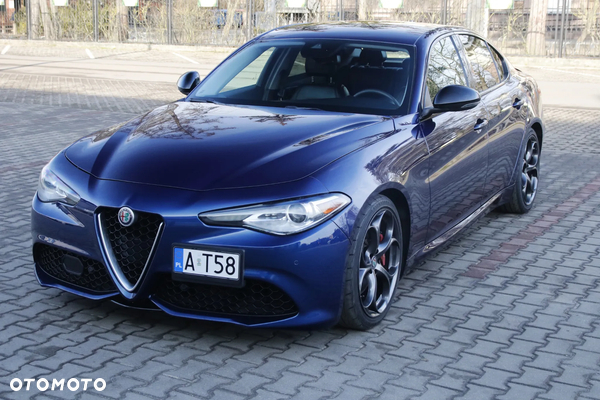 Alfa Romeo Giulia 2.0 Turbo 16V AT8 Veloce Ti