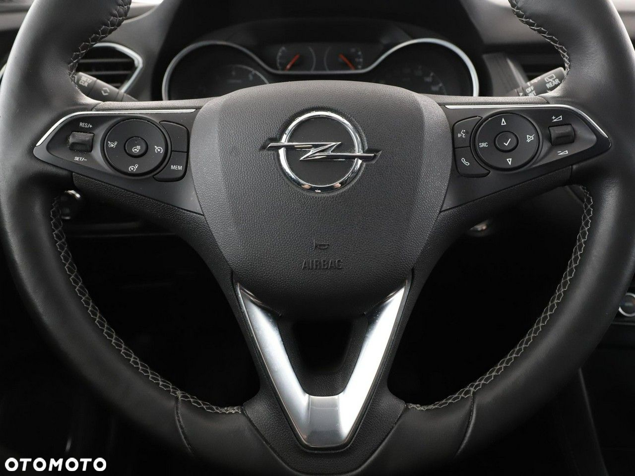Opel Grandland X 1.2 T GPF Innovation S&S - 21