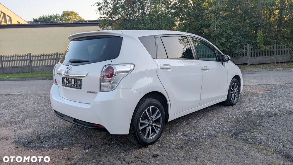 Toyota Verso 1.6 7-Sitzer Comfort - 4