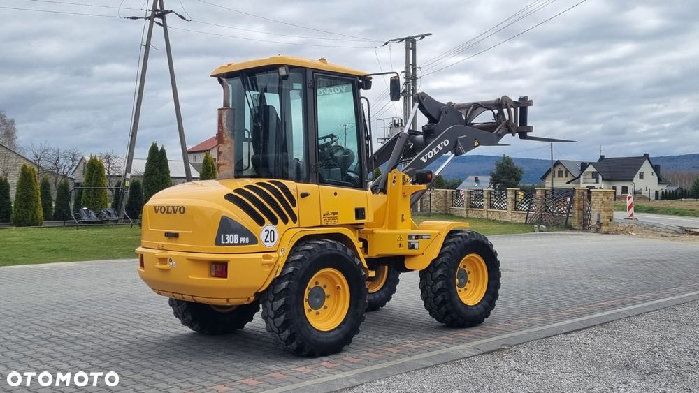 Volvo L30B/ Maszyna sprowadzona/ 6480H/ - 5