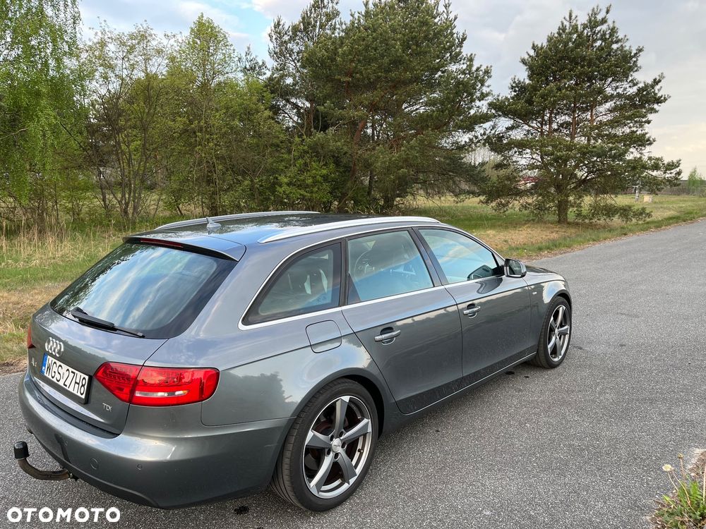 Audi A4 Avant 2.0 TDI - 7