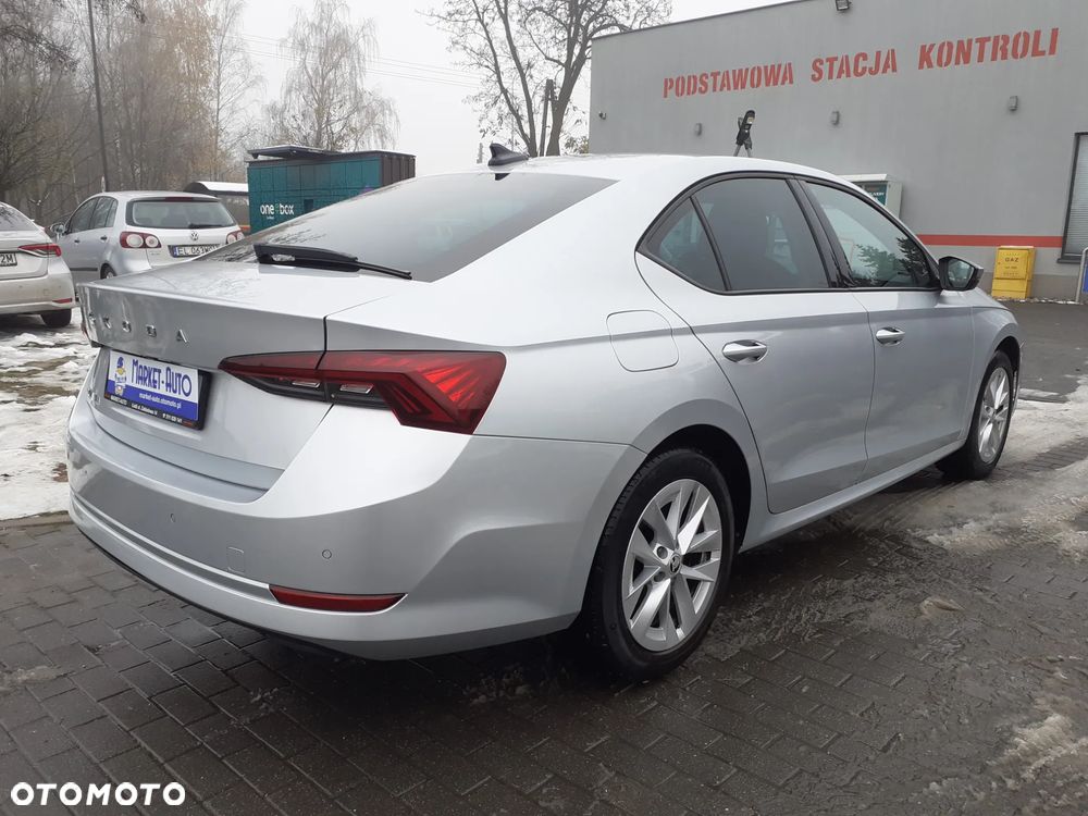 Skoda Octavia 1.5 TSI ACT Ambition - 5