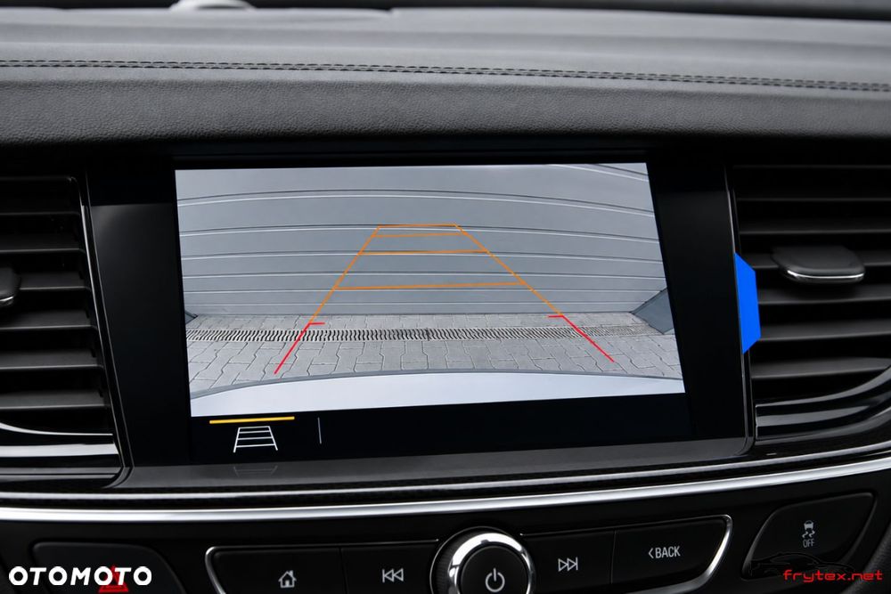 Opel Insignia - 34